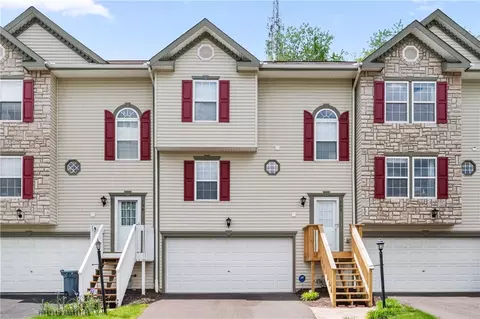 102 Mountain Dr, Carnegie, PA 15106