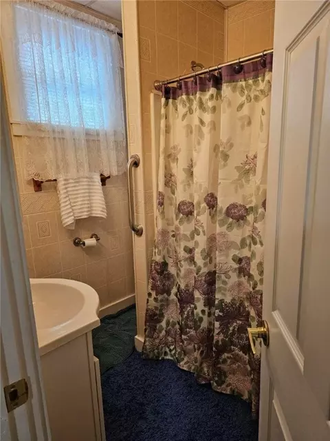 535 6th St, Irwin, PA 15642 photo 7