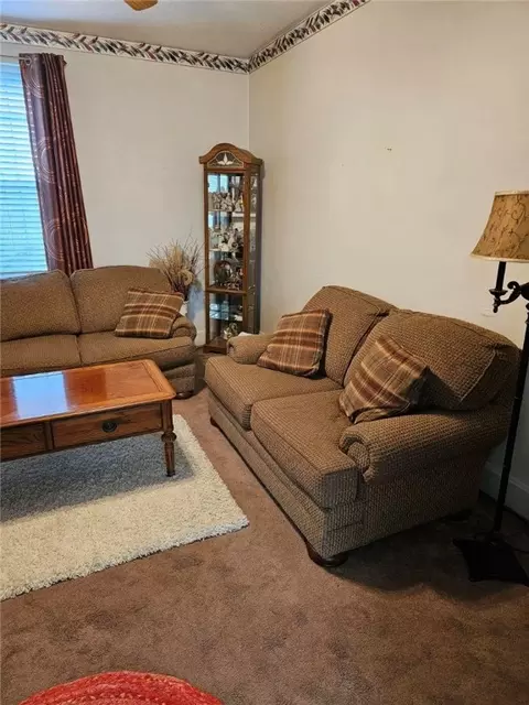 535 6th St, Irwin, PA 15642 photo 5