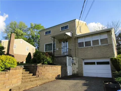 118 Kelvington Dr, Monroeville, PA 15146