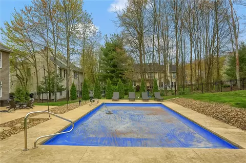 2008 Buckingham Dr, Mars, PA 16046 photo 45