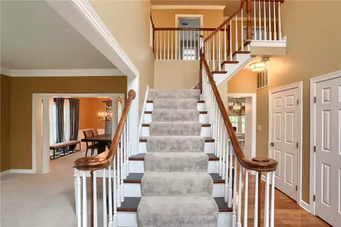 2008 Buckingham Dr, Mars, PA 16046 photo 4
