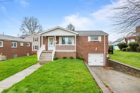 820 Jeanne Ave, Coraopolis, PA 15108