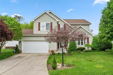 813 Kira Cir, Cranberry Township, PA 16066