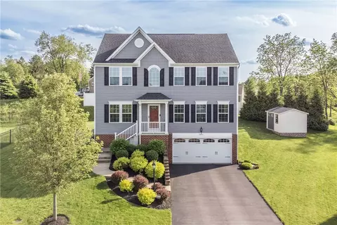 2053 Millennium Ct, Bethel Park, PA 15102