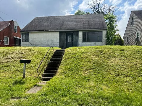 1425 Washington Blvd, Mckeesport, PA 15133
