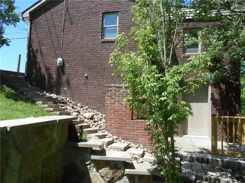 Exterior - 539 6th St, Irwin, PA 15642 photo 4 of 6