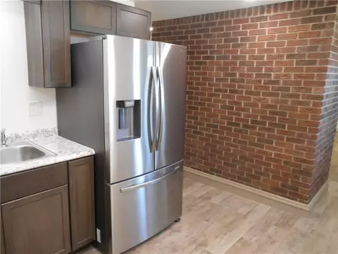 Kitchen - 539 6th St, Irwin, PA 15642 photo 3 of 5
