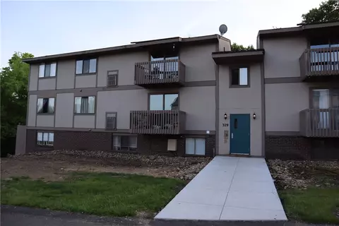 329 Ridge Point Cir #34, Bridgeville, PA 15017
