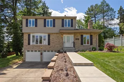 3786 Louisa St, Pittsburgh, PA 15227