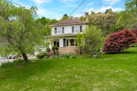 1468 Saxonburg Blvd, Tarentum, PA 15084