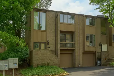 511 Dogwood Ct, Pittsburgh, PA 15237