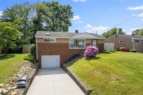 5226 Meadowcrest Rd, Pittsburgh, PA 15236