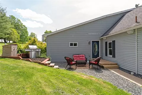 729 Athena Dr, Export, PA 15632 photo 24