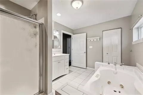 729 Athena Dr, Export, PA 15632 photo 16