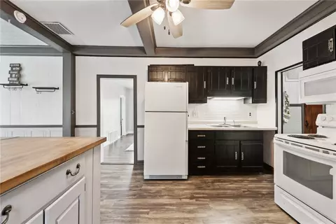 729 Athena Dr, Export, PA 15632 photo 9