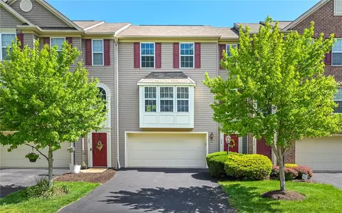 279 Broadstone Dr, Mars, PA 16046