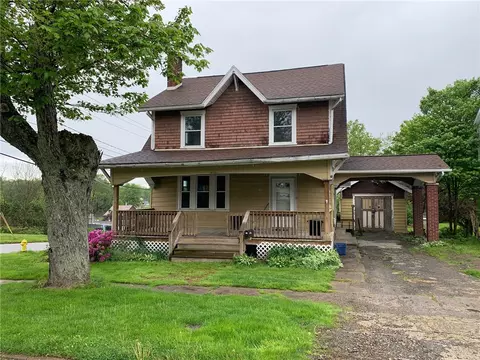 140 S Shenango St, Mercer, PA 16137