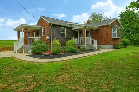 118 Kohlmeyer Rd, Hilliards, PA 16040