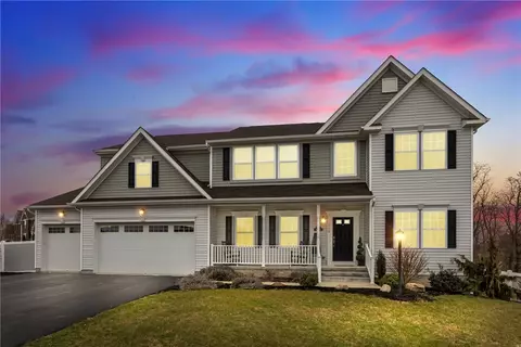 112 Wolf Dr, Beaver, PA 15009