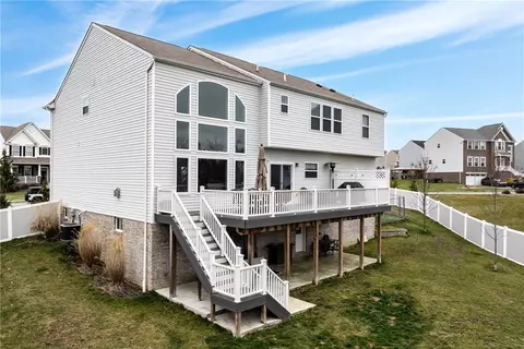 112 Wolf Dr, Beaver, PA 15009 photo 42