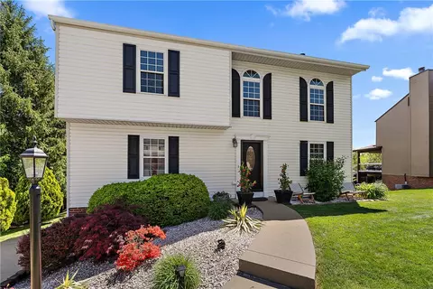 3504 Fox Chase Dr, Imperial, PA 15126
