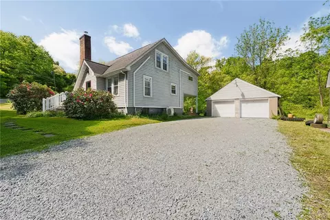 541 Buttermore Rd, Ruffs Dale, PA 15679