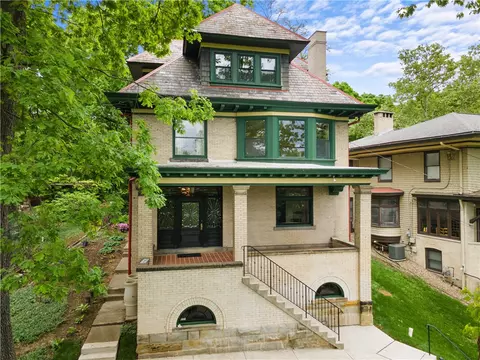 605 Virgina Ave Ext, Pittsburgh, PA 15215