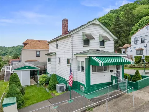 37 Greeley Ave, Pittsburgh, PA 15223