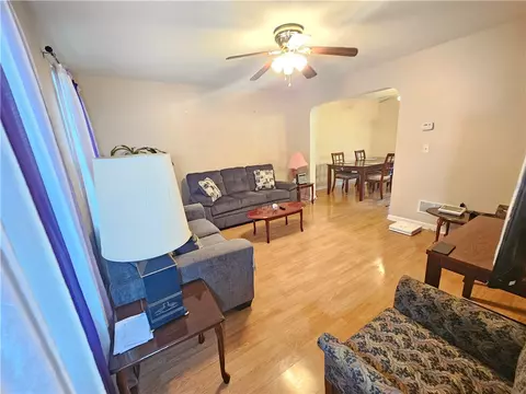 613 Baldridge Ave, Braddock, PA 15104 photo 5