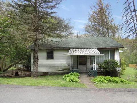 164 Ice House, Latrobe, PA 15650