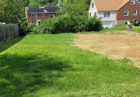 10 Beyrleye Ave, Pittsburgh, PA 15223