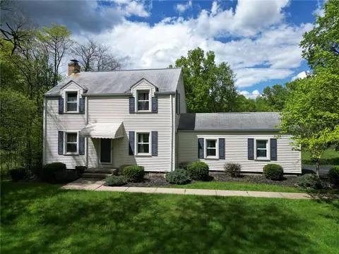 5865 E State St, Hermitage, PA 16148