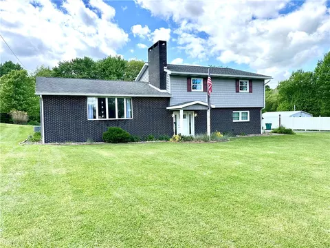 499 Bunker Hill Rd, Kittanning, PA 16201