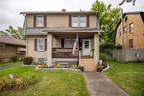 609 Stambaugh Ave, Sharon, PA 16146