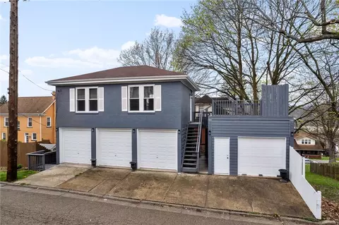 313 Pine St, Ambridge, PA 15003