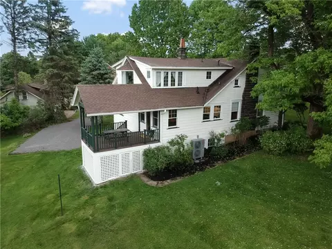 2611 Middle Rd, Glenshaw, PA 15116 photo 8