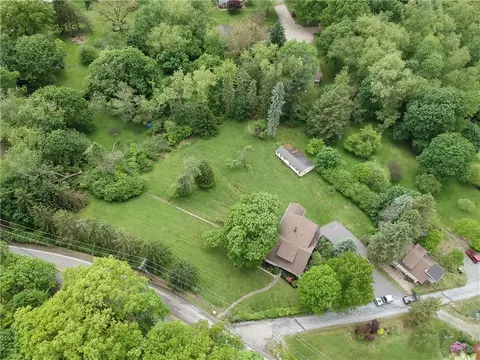 2611 Middle Rd, Glenshaw, PA 15116 photo 49