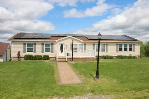 174 Red Dog Rd, Georgetown, PA 15043