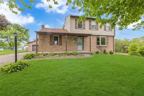 88 1st St, Freedom, PA 15042