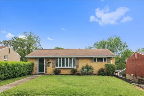 233 Skyport Rd, West Mifflin, PA 15122