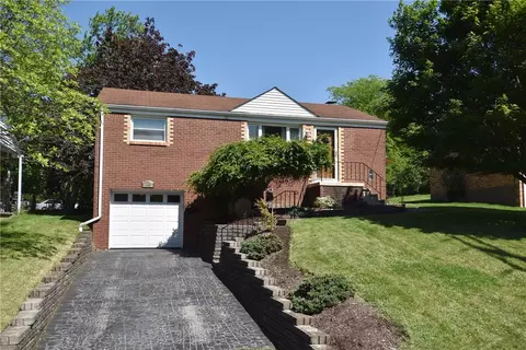 448 Rosewood Dr, Pittsburgh, PA 15236
