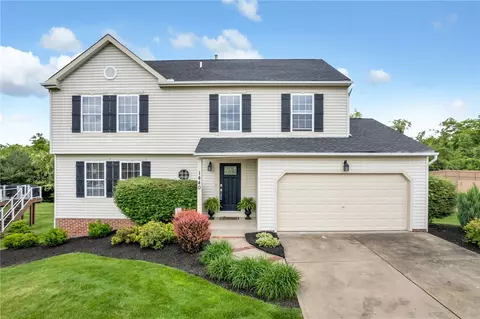 1440 Iroquois Dr, Pittsburgh, PA 15205