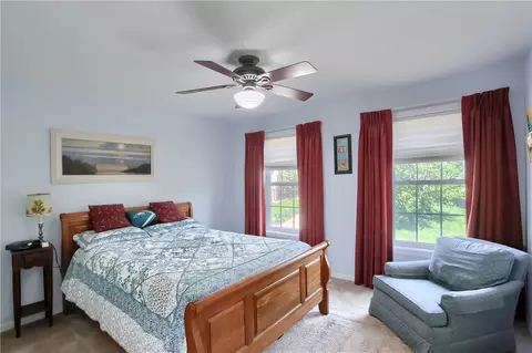 Bedroom - 405 Willow Ct, Apollo, PA 15613 photo 3 of 4