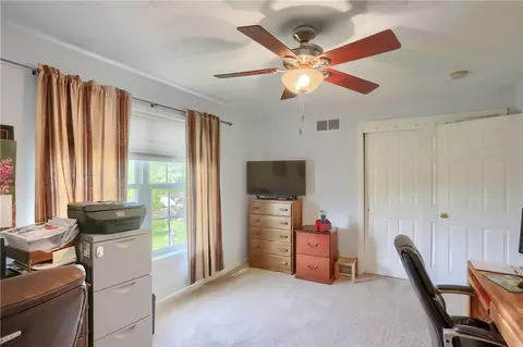 Bedroom - 405 Willow Ct, Apollo, PA 15613 photo 4 of 4