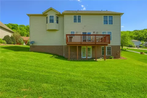 Exterior - 405 Willow Ct, Apollo, PA 15613 photo 3 of 5