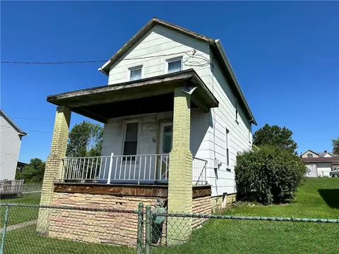 96 2nd St, Uniontown, PA 15401