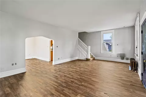 Living - 1300 Pillow Ave, Harwick, PA 15049 photo 1 of 5