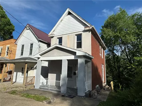114 Good St, Jeannette, PA 15644