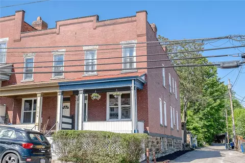 6729 Greenwood St, Pittsburgh, PA 15206